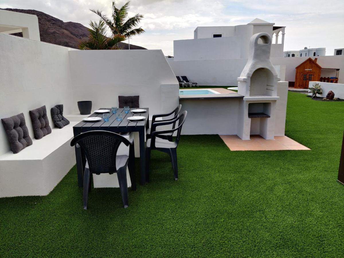 Villa Lanzarote Deluxe & Spa Pool Playa Blanca  Exterior photo